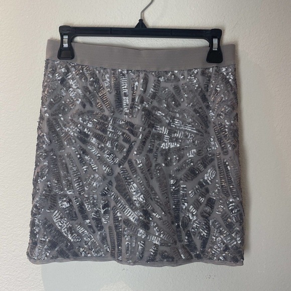 bcbg maxazria, grey sequin mini skirt, M - Picture 1 of 4